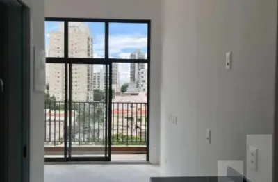 Studio com pé-direito duplo a 300m do Metrô Perdizes, ideal para morar oui Investir.