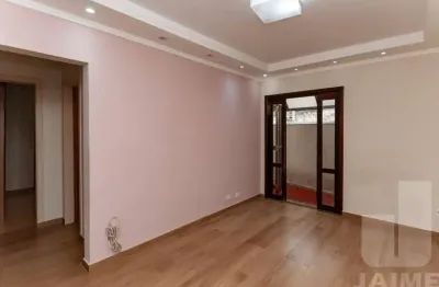 Apartamento com 60 m2 a 10 minutos do Metrô Marechal Deodoro, 1 dormitório.