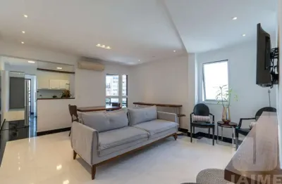 Apartamento cobertura  02 dormitórios, 01 vaga em Higienópolis.