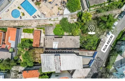 Terreno à venda na Rua Aecri, 153, Vila Madalena, São Paulo