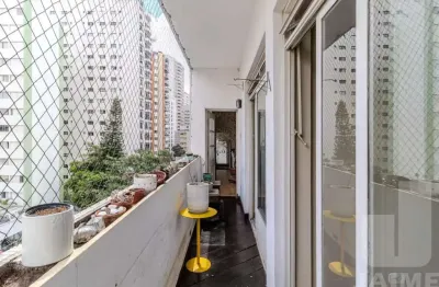 Apartamento  com 129m², 3 quartos e 1 vaga em Santa Cecilia próximo ao Shopping Higienópolis