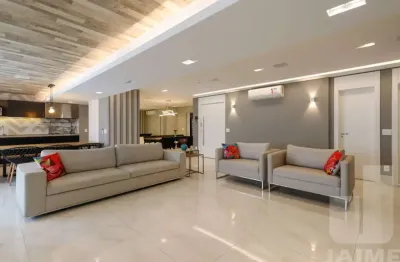 Um apartamento de 241 m² dentro do Parque Jardim das Perdizes - Reserva Manacá!