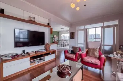 Apartamento amplo andar alto 03 dormitórios 2 banheiros 1 vaga no  Jardim Paulista