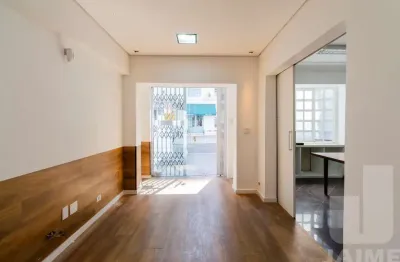 Casa comercial com 7 salas à venda na Rua Tinhorão, 81, Higienópolis, São Paulo
