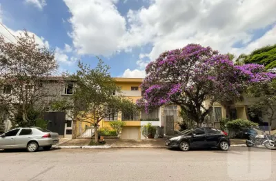 Casa para venda em Vila Madalena com 5 quartos, sendo 2 suítes , 256m²
