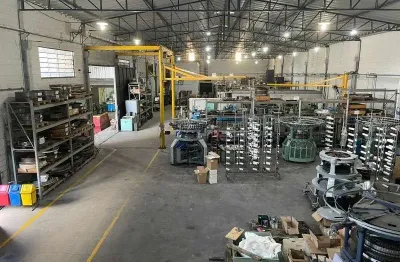 Barracão / Galpão / Depósito com 6 salas para alugar na Avenida dos Trabalhadores, 1436, Vila Nova, Salto
