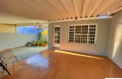 Oportunidade de negócio casa pronta para  moradia  , com  casa auxiliar  com rendimento