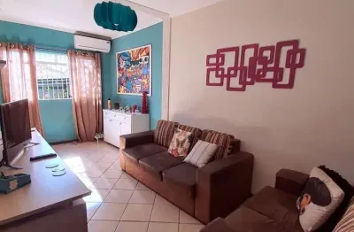 Casa  no jd aeroporto com 3 dormitórios , garagem para 2 automóveis