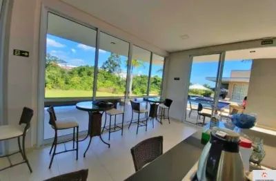 Lindo terreno com otima  topografia , em um condomínio  club , com muita  segurança  e conforto