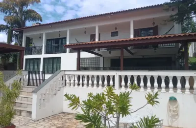 Magnífica chácara mobiliada, campo limpo pta, local nobre