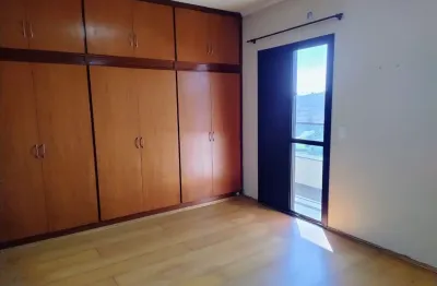 Apartamento com 3 quartos à venda na Rua dos Ferroviários, 10, Vila Thomazina, Campo Limpo Paulista