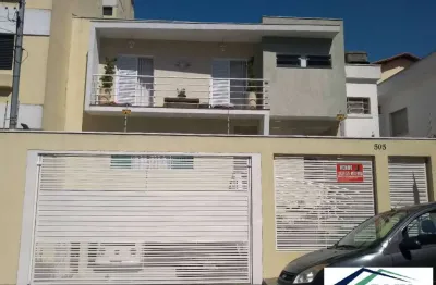 Lindo sobrado no bairro santa terezinha, entrar e morar.