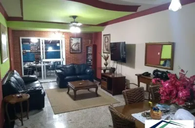 Amplo apartamento, com quintal, no centro de são bernardo.