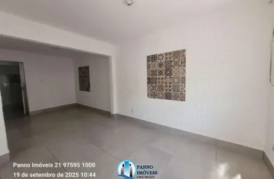 Casa com 2 quartos para alugar na Rua Santa Cecília, 18, Chácaras Rio-Petrópolis, Duque de Caxias
