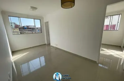 Apartamento com 2 quartos para alugar na Estrada Do Camboatá, 506, Jardim Primavera, Duque de Caxias