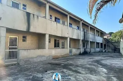 Casa com 1 quarto para alugar na Rua Maria José Oliveira Freitas, 53, Parque Fluminense, Duque de Caxias