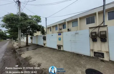 Casa com 2 quartos à venda na Rua Maria Trindade, 319, Parque Uruguaiana, Duque de Caxias