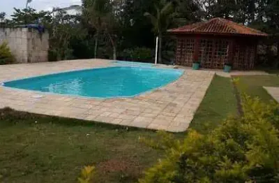 Chácara com 3 dormitórios para alugar, 84700 m² por r$ 7.156,67/mês - campo largo - salto de pirapora/sp