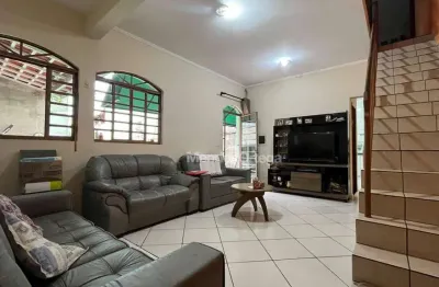 Casa com 3 dormitórios à venda, 197 m² por r$ 990.000,00 - parque bela vista - votorantim/sp