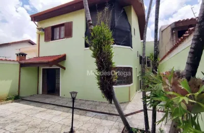 Sobrado com 3 dormitórios à venda, 320 m² por R$ 1.400.000 - Jardim Bandeirantes - Sorocaba/SP