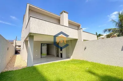 Casa com 3 quartos à venda na Rua Jenny Lenke, 98, Santo Antônio, Joinville