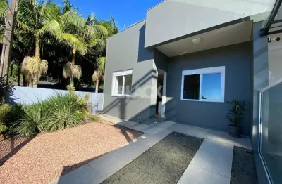 Casa com 2 quartos à venda na Rua Alvacir José Flor, 390, Faxinal, Torres