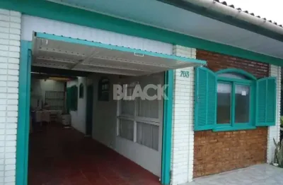 Casa com 5 quartos à venda na Rua Antônio Galdino Silveira, 703, Predial, Torres