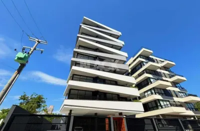 Apartamento com 02 quartos e andar alto no Majestic em Torres RS