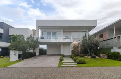 Casa de alto padrão à venda com 04 suítes no reserva das águas