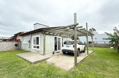 Casa com 2 quartos para alugar na Avenida Das Figueiras, sn, Bosque das Figueiras, Passo de Torres