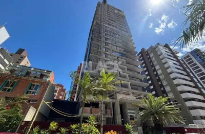 Apartamento com 4 suítes perto das quatro praças em torres rs