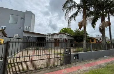 Casa com 3 quartos à venda na R. Alfredo Santana, 162, Centro, Passo de Torres