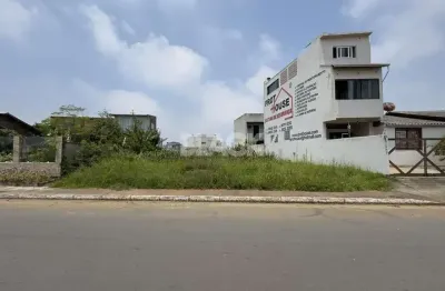 Terreno comercial estratégico no Loteamento Morada das Palmeiras