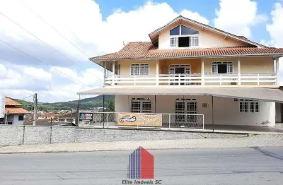 Casa com 5 quartos à venda na Rua Universidade, 473, Boehmerwald, Joinville