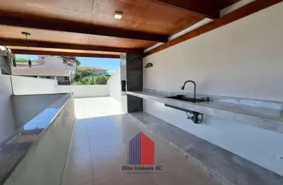 Casa com 2 quartos à venda na Rua dos Tabajaras, 267, Petrópolis, Joinville