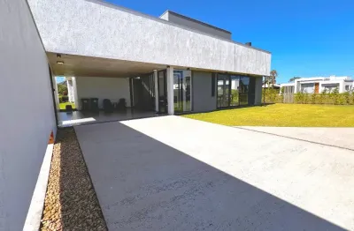 Casa em condomínio fechado com 3 quartos à venda no Atlântida Sul (Distrito), Osório 