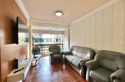 Excelente apartamento de 02 dormitórios, sendo 01 suíte e box de garagem!