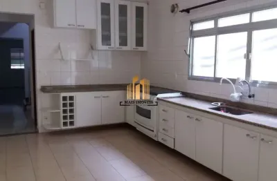 Sobrado com 3 dormitórios (1 suíte) na r. josé damiani por r$ 790.000,00