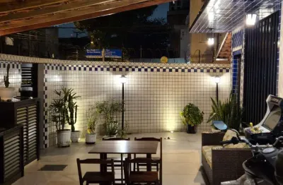 Imperdível oportunidade! casa à venda em santos-sp, boqueirão: 2 quartos, 1 suíte, 2 salas, 2 banheiros, 3 vagas, 130m².