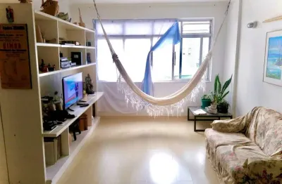 Apartamento de 2 quartos na ponta da praia, santos-sp: