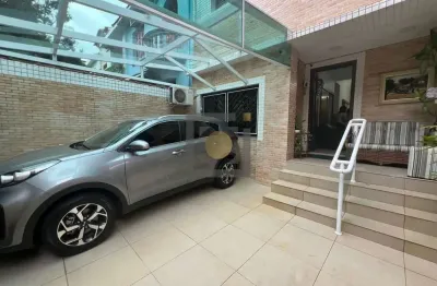 Casa com 4 quartos à venda na rua doutor luís de faria, 139, gonzaga, santos, 150 m2 por r$ 1.490.000