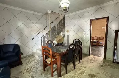 Casa com 3 quartos à venda na Rua Professor Carlos Escobar, 17, Ponta da Praia, Santos