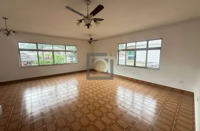 Casa à venda em santos-sp, marapé: 3 quartos, 2 salas, 3 banheiros, 1 vaga, 210m² - oportunidade única!