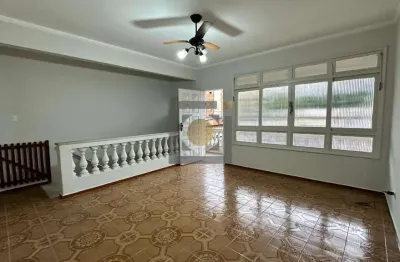Imperdível: casa à venda em santos-sp, bairro encruzilhada, 3 quartos, 1 suíte, 1 sala, 3 banheiros, 1 vaga, 280m².