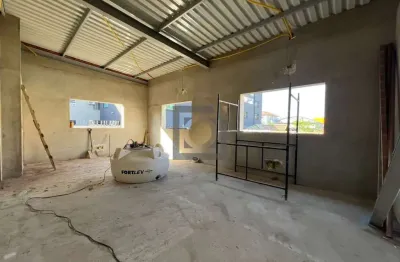 Galpão comercial à venda em santos-sp, vila mathias: 2 salas, 2 banheiros, 2 vagas de garagem, 550m² de área.
