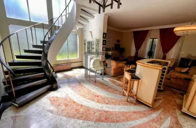 Casa sobrado/terreno na vila mathias, santos-sp: 5 quartos, 1 suíte, 3 salas, 8 banheiros, 6 vagas, 1.000m² de área.