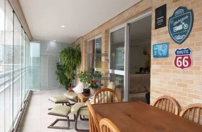 Apartamento de luxo à venda no gonzaga, santos-sp: 3 quartos, 3 suítes, 4 banheiros, 2 vagas de garagem e 130m²!