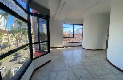Sala comercial à venda na avenida ana costa, 258, gonzaga, santos por r$ 690.000