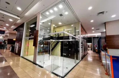 Oportunidade Imperdível: Loja Comercial à Venda em Santos-SP, no Bairro Gonzaga, com 1 Sala e 29m² de Área