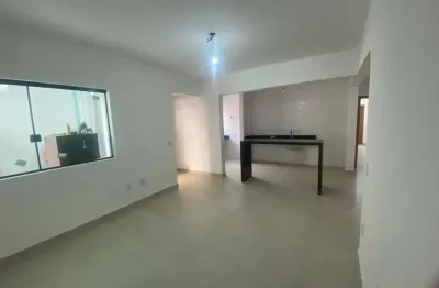 Casa à venda em Santos, Aparecida – 3 quartos, 2 suítes, 2 vagas, financiamento permitido